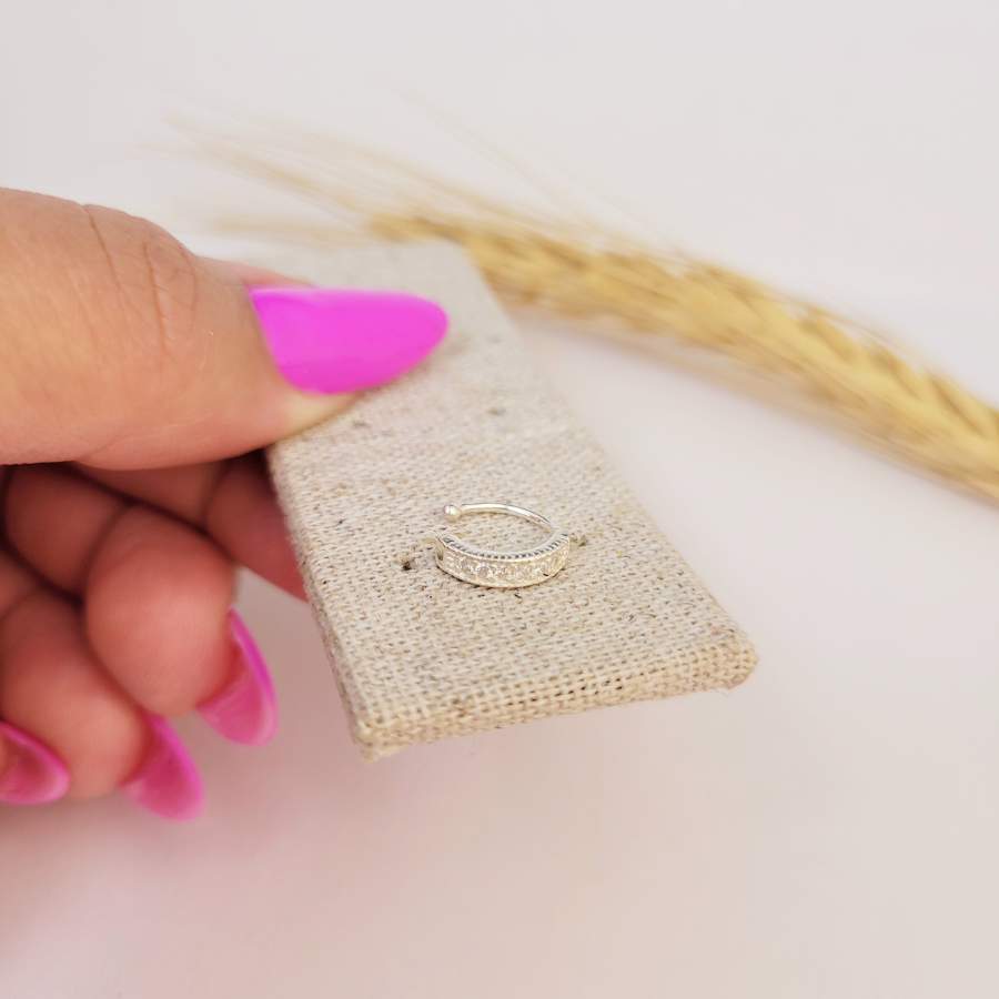 Piercing Fake argola micro zircônias em prata 925 – Arena Plata (imagem 2)