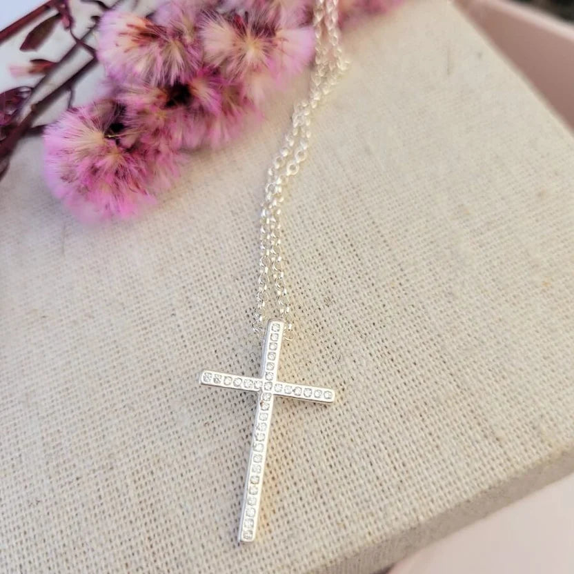 Pingente Cruz Cravejada com Zircônia em prata 925 – Arena Plata (imagem 4)