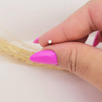 Piercing de furo redondo chapadinho prata 925 — detalhe na orelha