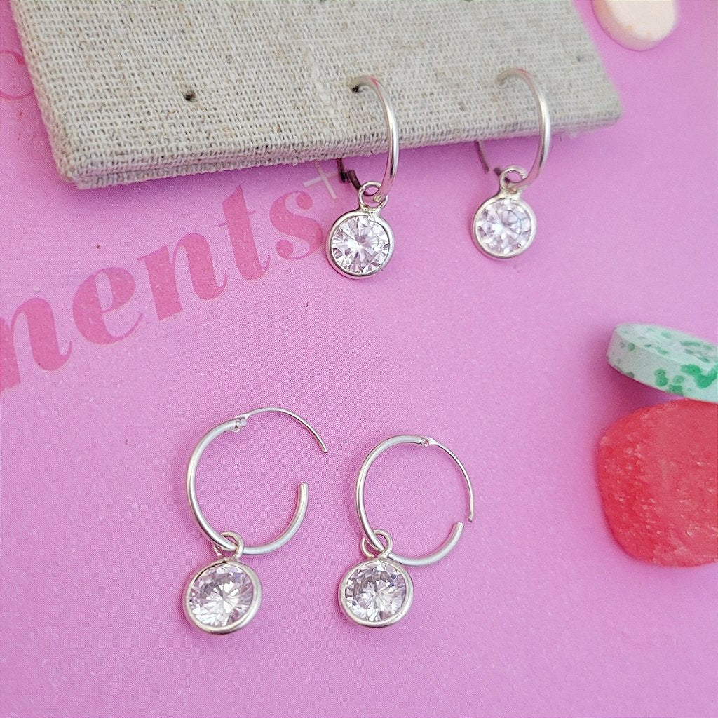 Argolinha Isis prata 925 — detalhe