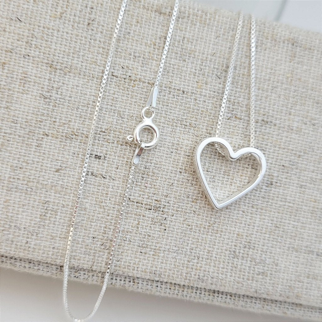 Colar coração vazado 45cm em prata 925 – Arena Plata (imagem 5)