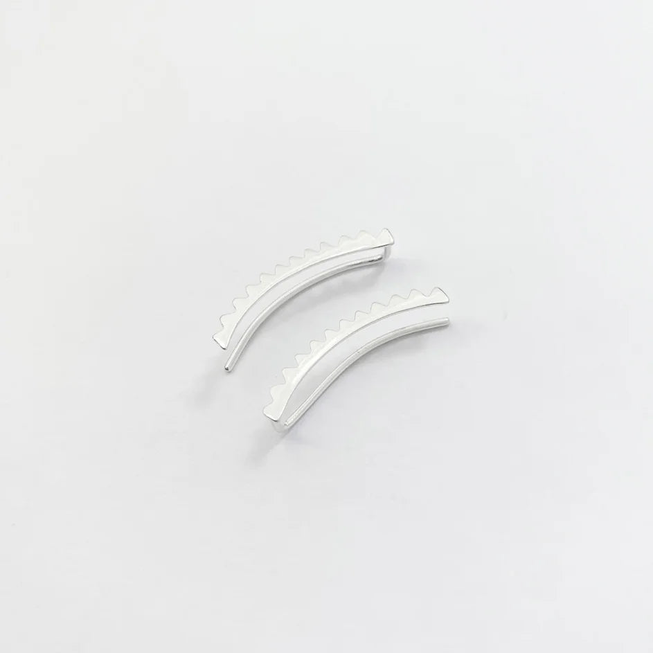 Brinco Ear Cuff de Triângulos em prata 925 – Arena Plata (imagem 4)