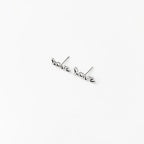 Brinco ear cuff love prata 925 — detalhe