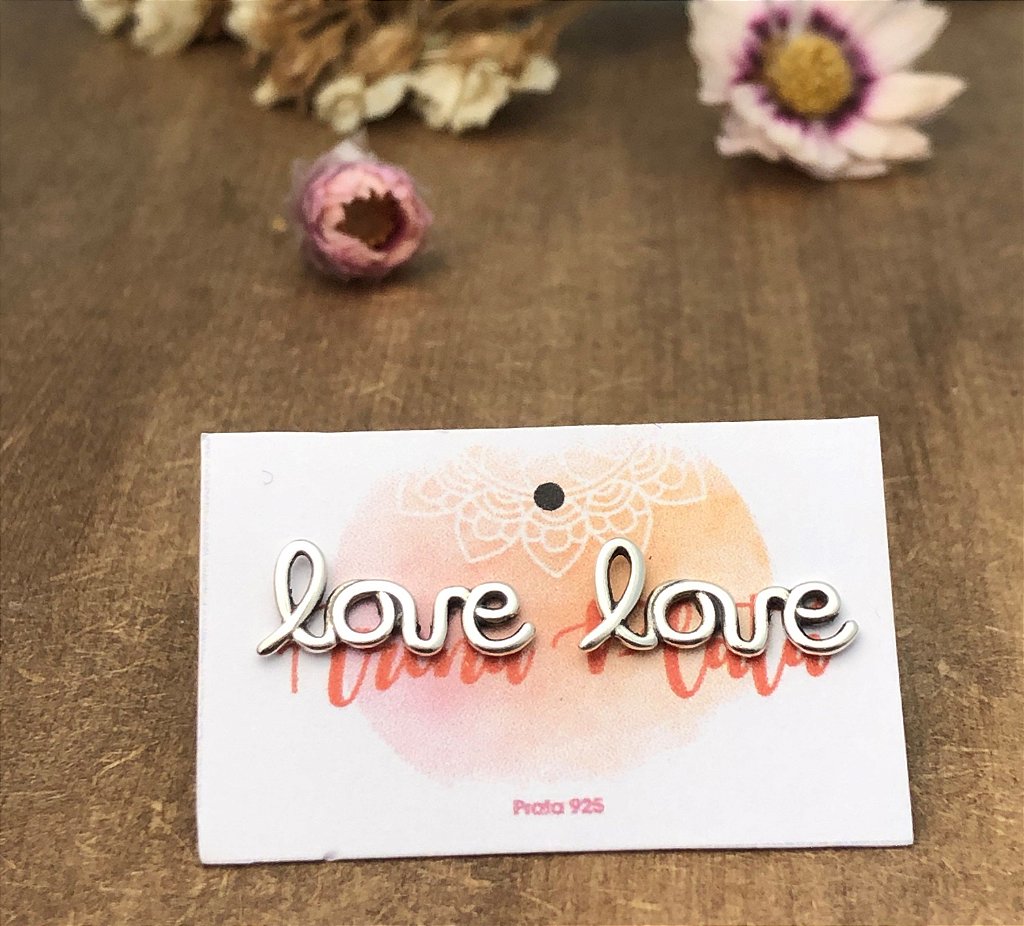 Brinco ear cuff love prata 925 — look na orelha