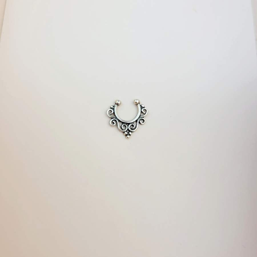 Piercing fake septo arabesco em prata 925 – Arena Plata (imagem 5)